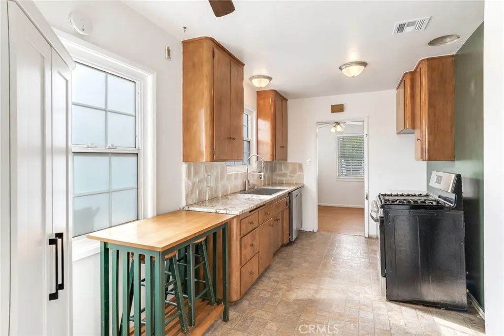 Additional image 35 of 1146 N Azusa, Azusa, CA 91702