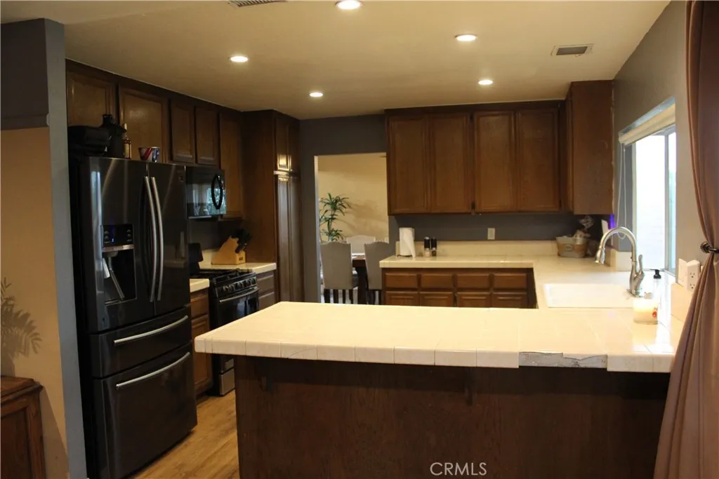 Additional image 82 of 906 Brandywine Ln, Eastvale, CA 92880