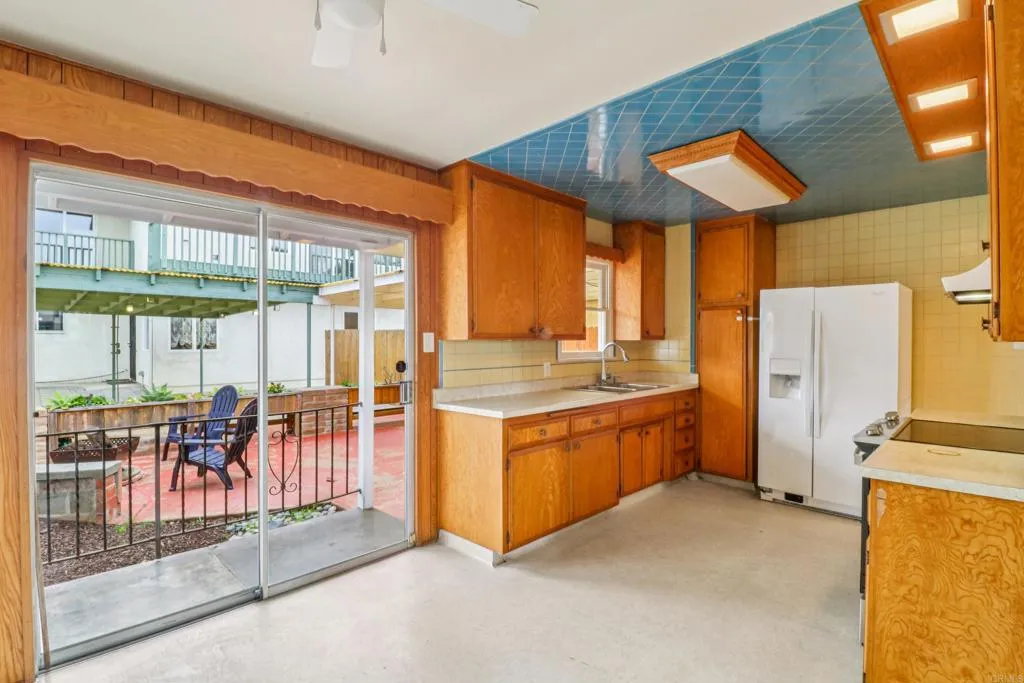 Additional image 9 of 1906 S Broadway, Oceanside, CA 92054