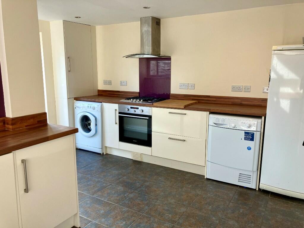 Additional image 9 of Beech Road, St. Albans, Hertfordshire, AL3 5AW