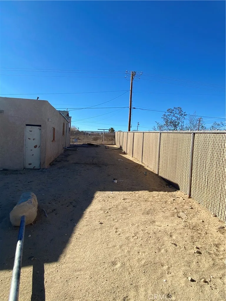 Additional image 34 of 6439 Desert Knoll Avenue, 29 Palms, CA 92277