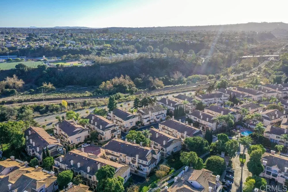 Additional image 77 of 7125 Calabria Court Unit D, San Diego, CA 92122