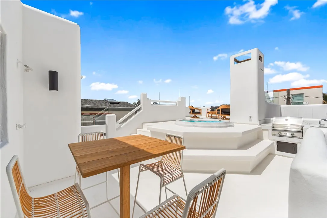 Additional image 87 of 541 4th, Manhattan Beach, CA 90266