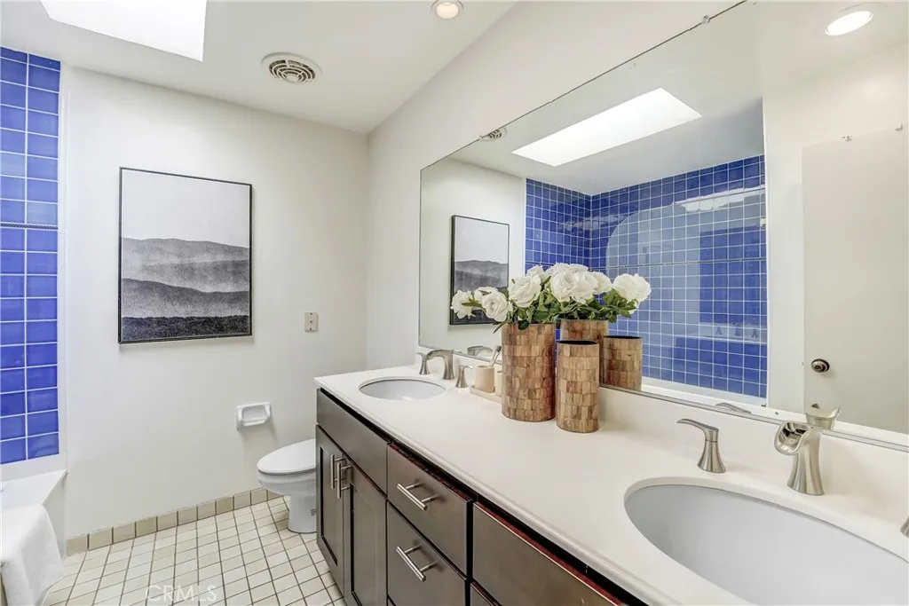 Additional image 17 of 3884 Fredonia Drive Unit F, Los Angeles, CA 90068