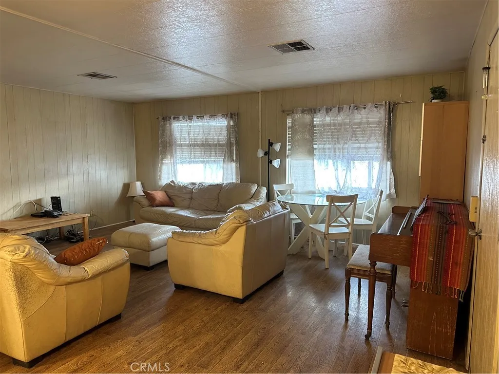 Additional image 47 of 21001 Plummer Unit 95, Chatsworth, CA 91311