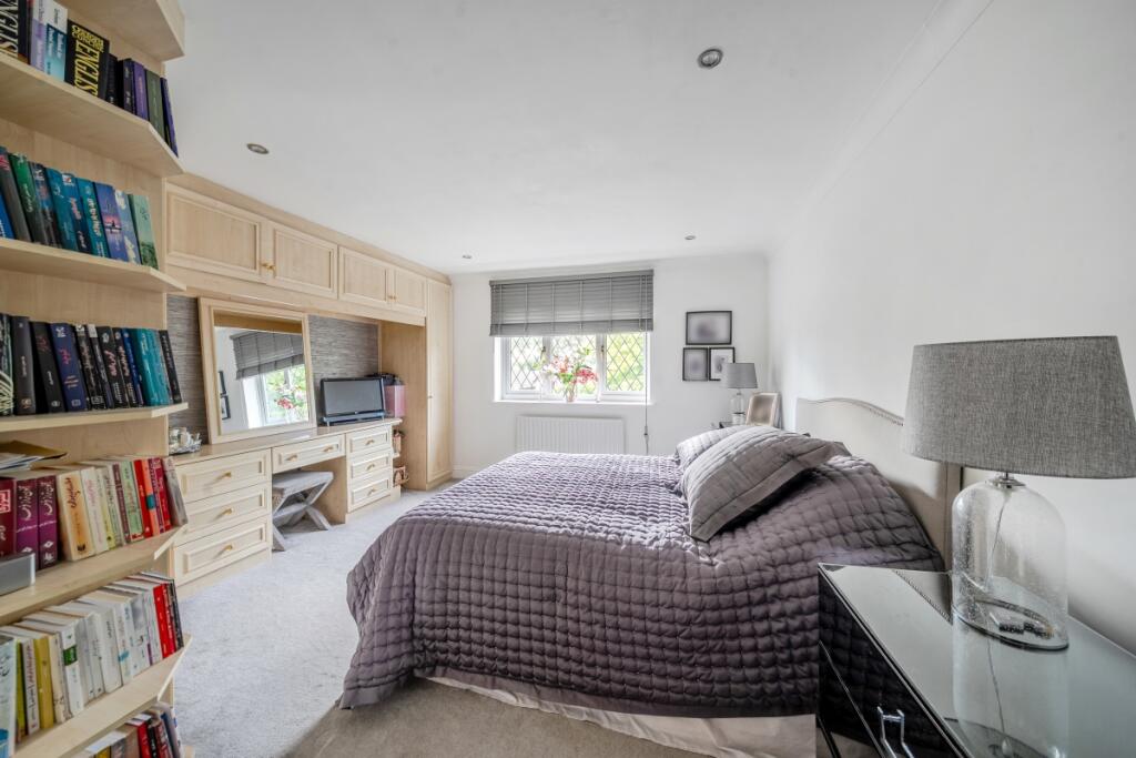 Additional image 19 of Oaklea Welwyn AL6