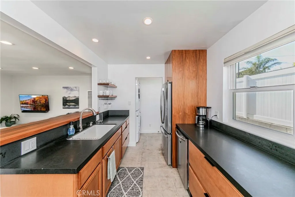 Additional image 15 of 2004 Havemeyer Lane, Redondo Beach, CA 90278