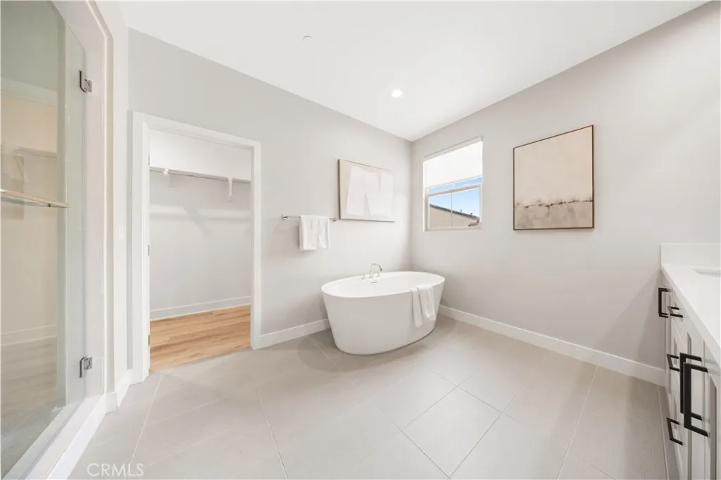 Additional image 90 of 157 Fairgreen, Irvine, CA 92618