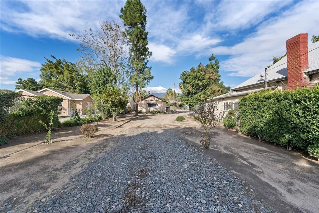 Additional image 77 of 352 E 16th St, San Bernardino, CA 92404