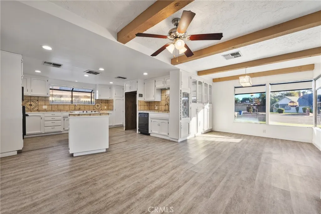 Additional image 6 of 4116 Erin Ct, Bakersfield, CA 93309