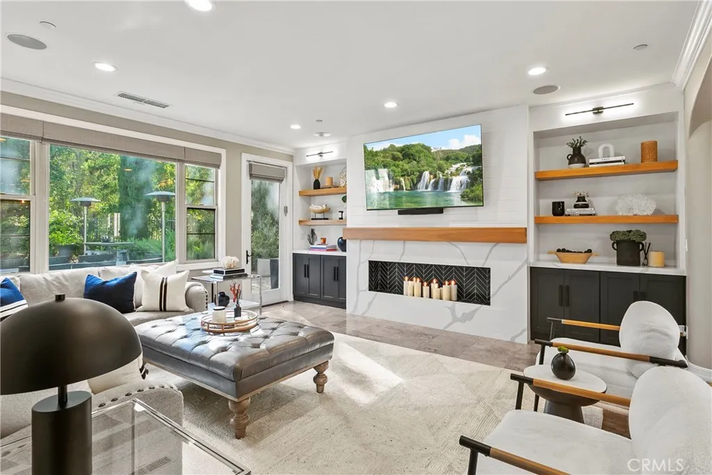 Additional image 84 of 10885 Silverado Ter, Tustin, CA 92782