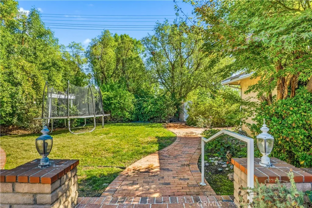 Additional image 6 of 5433 Shirley Avenue, Tarzana, CA 91356