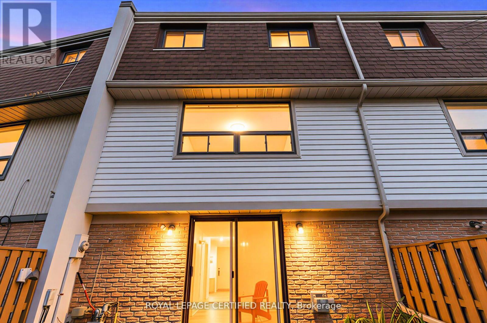 Property image for 41 ASHTON CRESCENT|Brampton (Central Park), Ontario L6S3J9