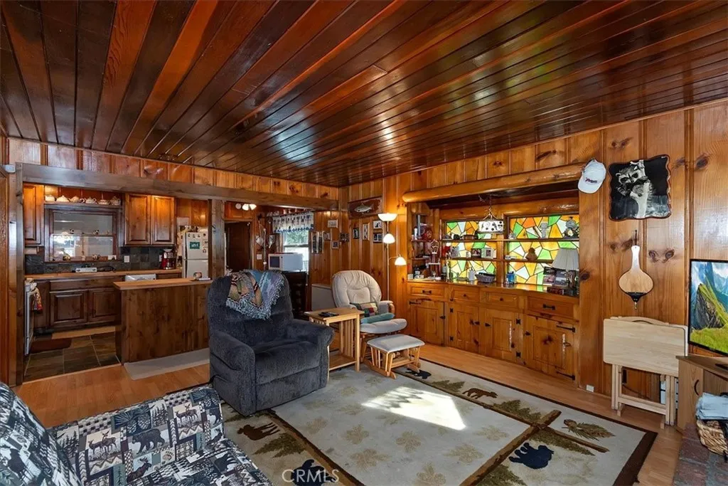 Additional image 7 of 40226 Guinan Ln, Big Bear Lake, CA 92315