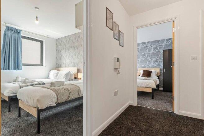 Additional image 12 of 165 Granville Street