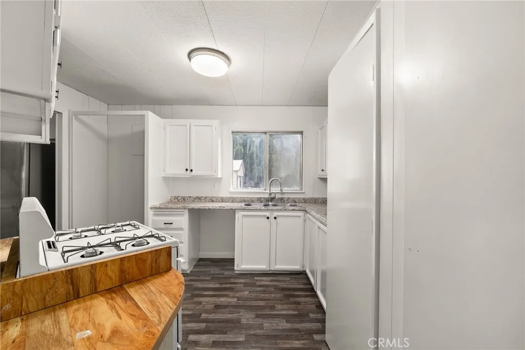 Additional image 18 of 52102 Date Avenue, Cabazon, CA 92230