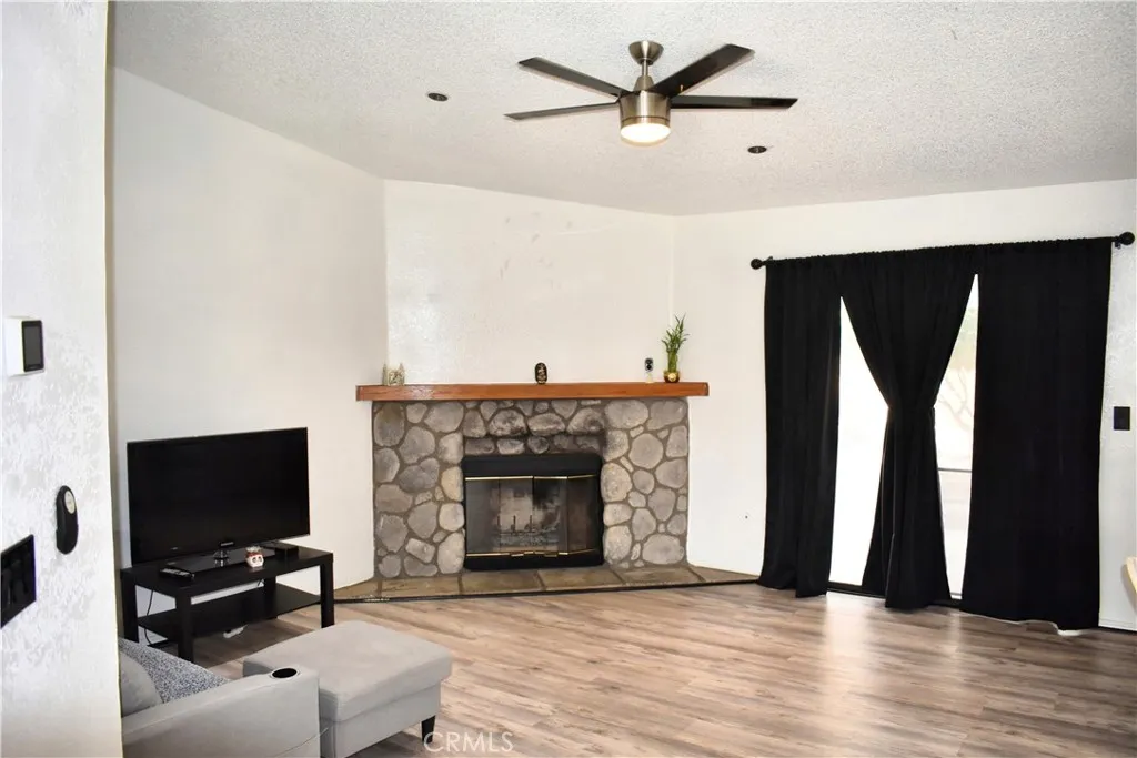 Additional image 6 of 813 Yorkshire Lane, San Jacinto, CA 92583