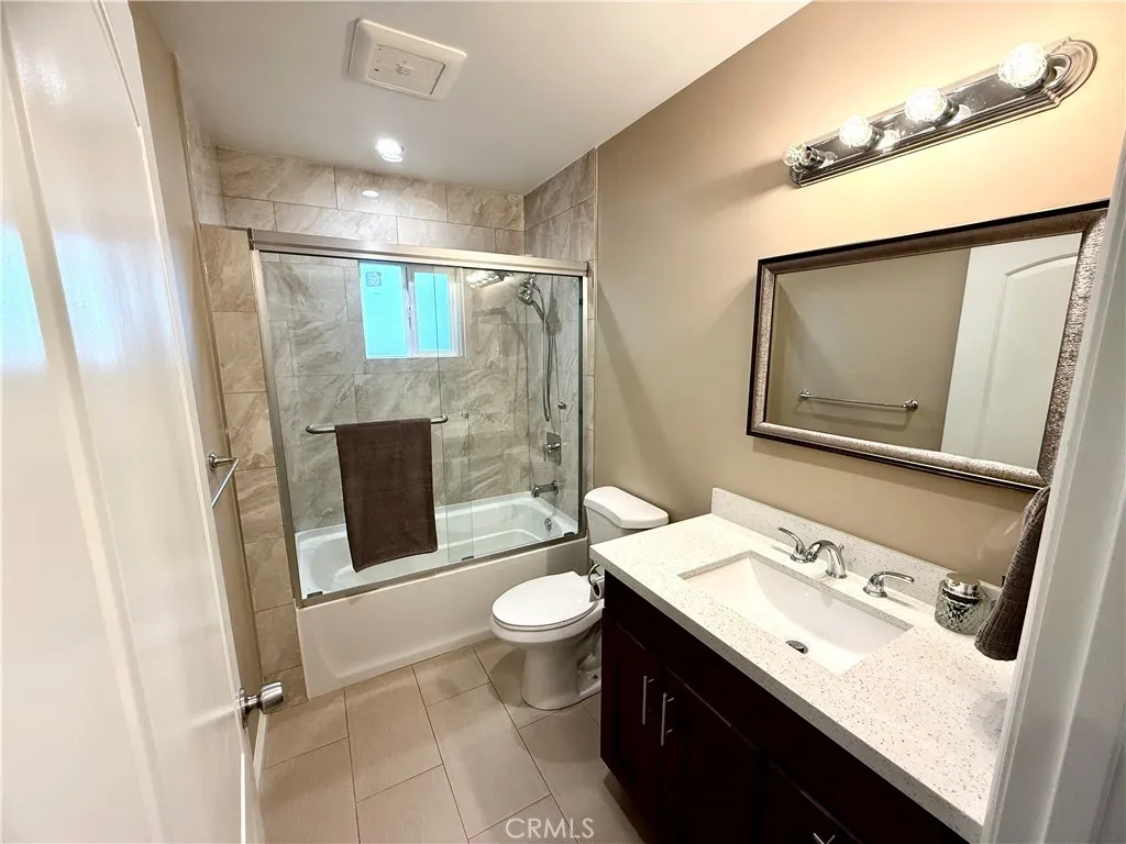 Additional image 31 of 6715 Cedros Avenue, Van Nuys, CA 91405