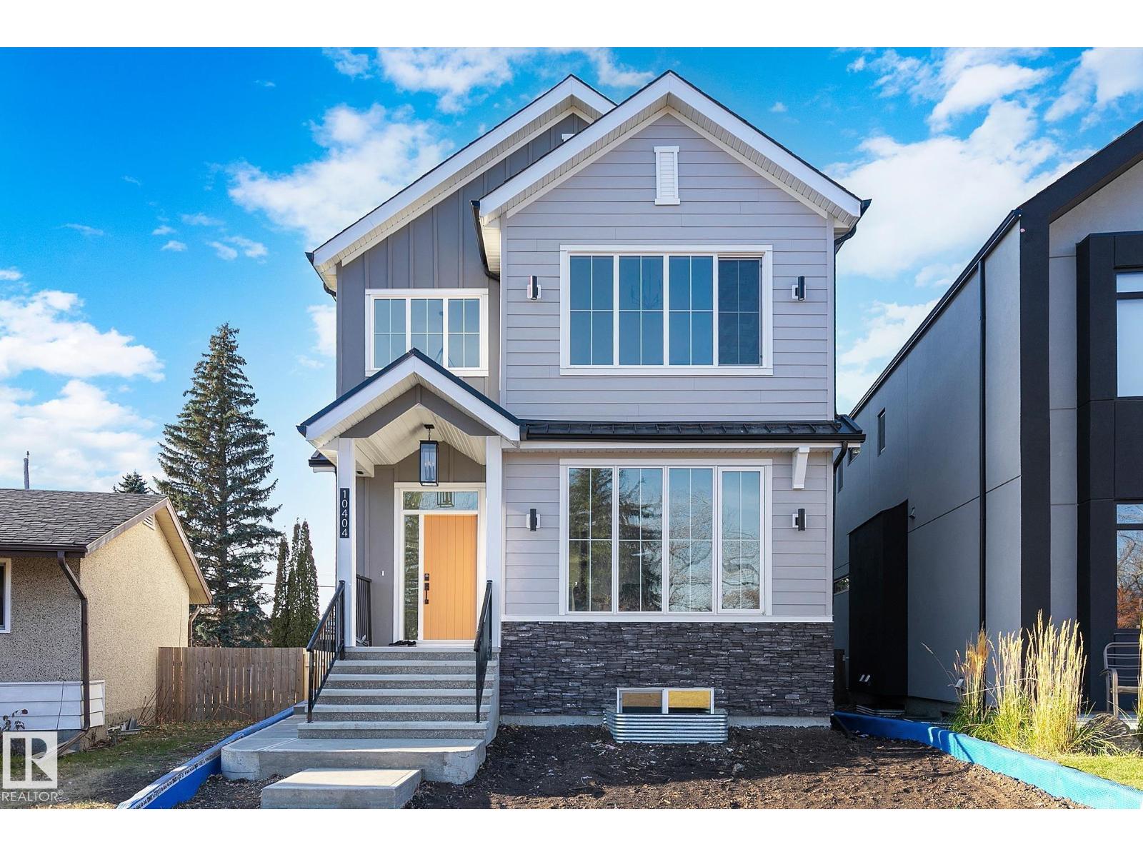 10404 70 ST NW|Edmonton, Alberta T6A2T6
