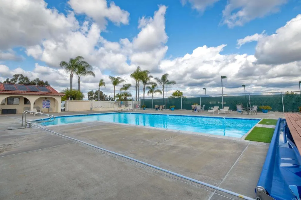 Additional image 39 of 1146 Via Santa Paulo, Vista, CA 92081