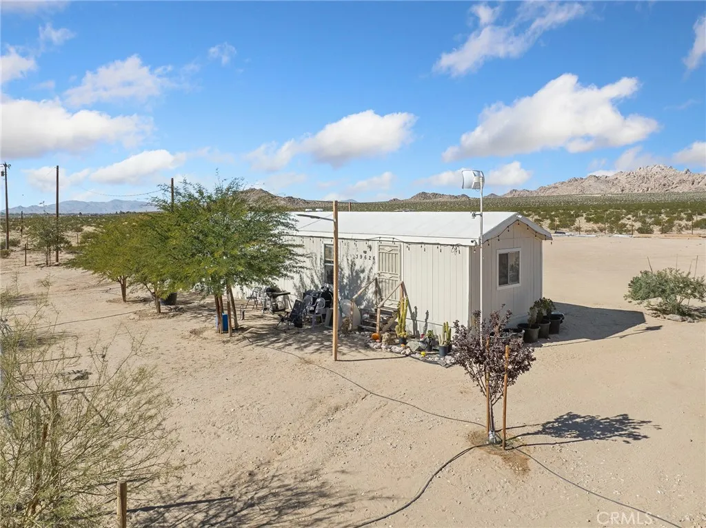 Additional image 48 of 39626 E End Road, Lucerne Valley, CA 92356