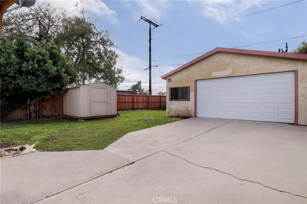 Additional image 33 of 12623 S Slater Ave, Compton, CA 90222