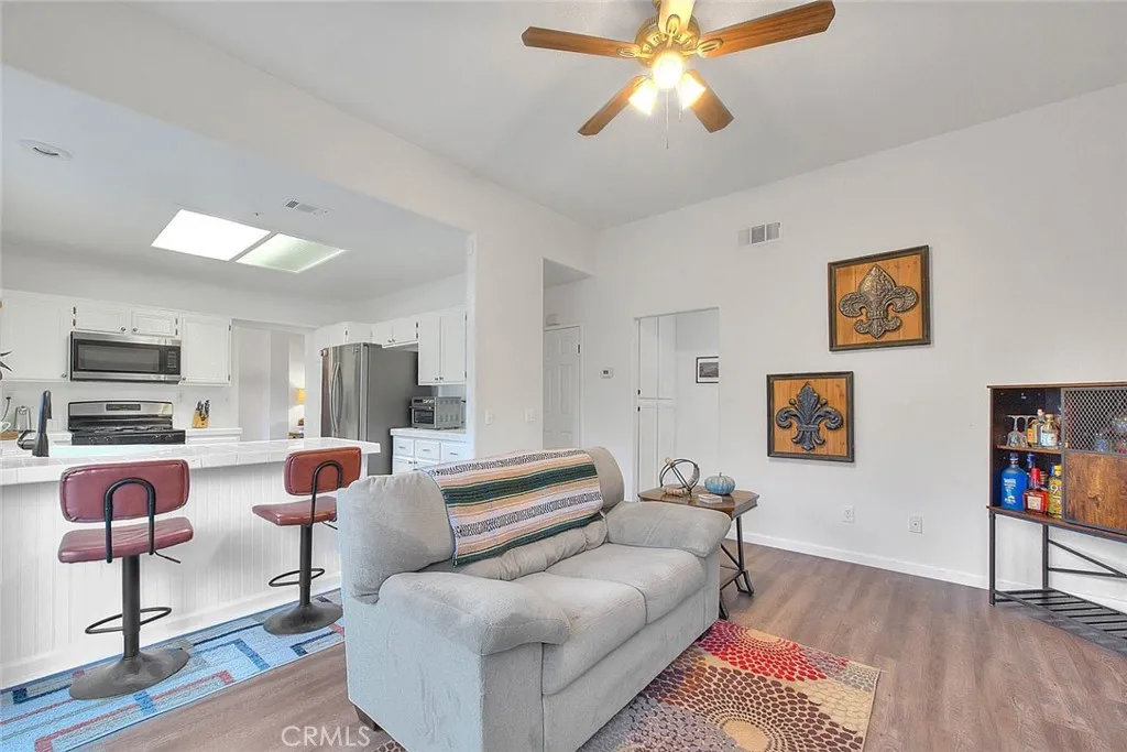 Additional image 21 of 4530 Watkins Dr, Riverside, CA 92507