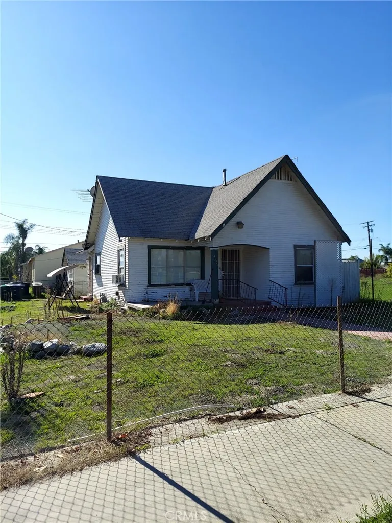 Additional image 4 of 472 E E St, Colton, CA 92324