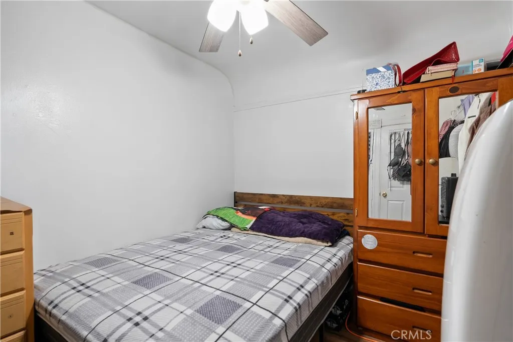 Additional image 53 of 641 W 108th St, Los Angeles, CA 90044