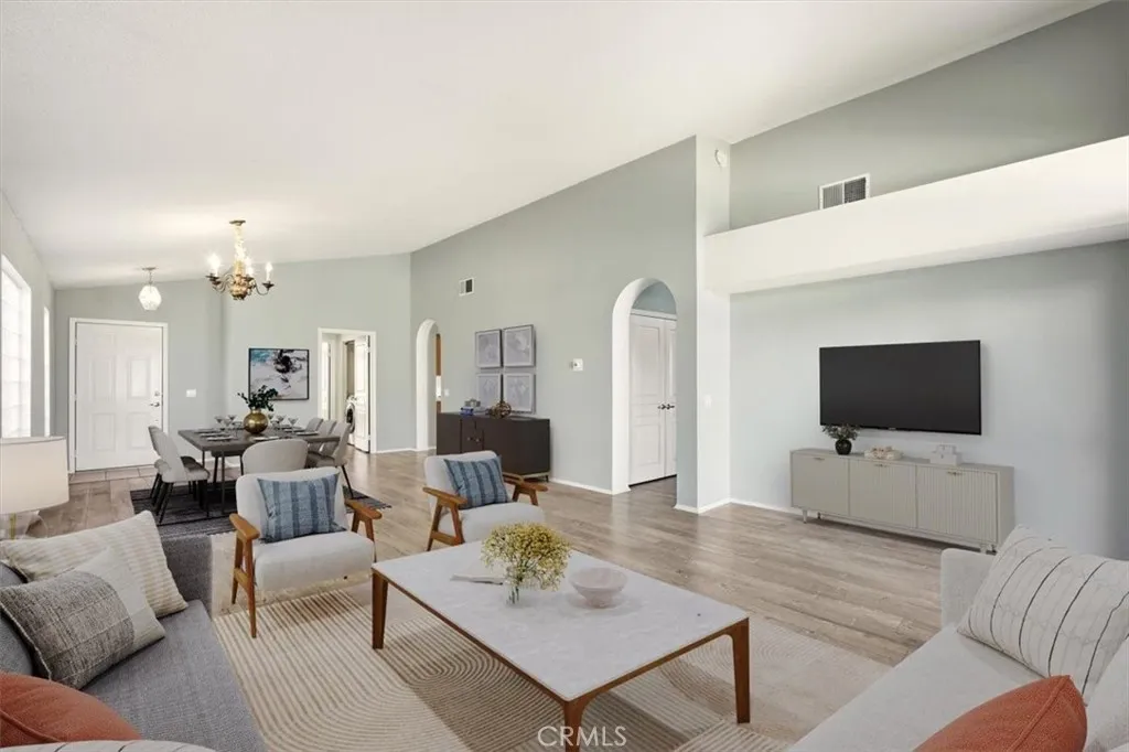 Additional image 43 of 19146 Oak St, Apple Valley, CA 92308