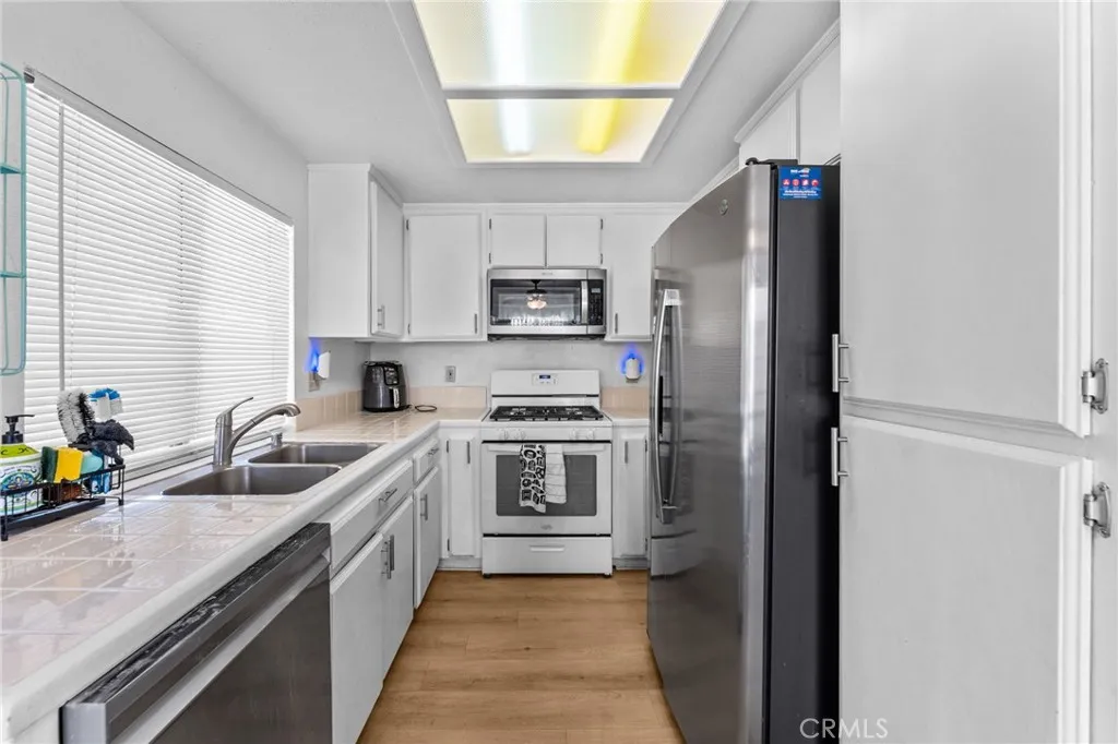 Additional image 7 of 1458 Fallbrook Ave, Hemet, CA 92545