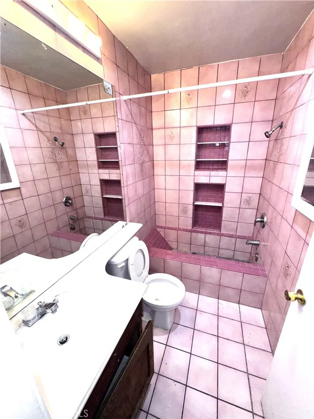 Additional image 13 of 700 W 3rd St Unit B107, Santa Ana, CA 92701