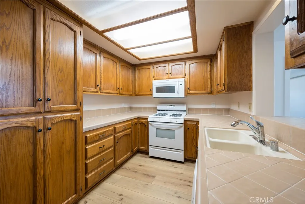 Additional image 35 of 244 S Elm St, Arroyo Grande, CA 93420