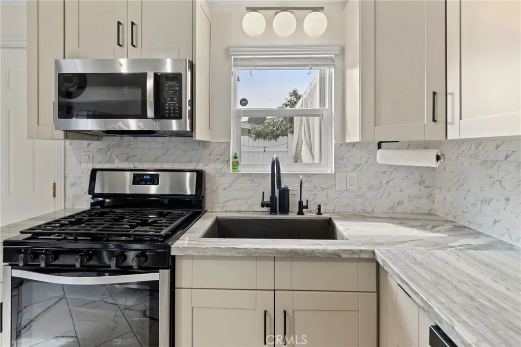 Additional image 43 of 5721 N Rockvale Ave, Azusa, CA 91702