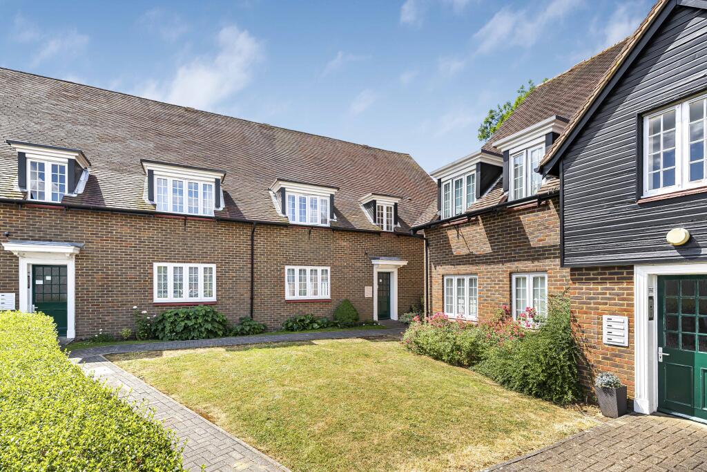 Barnside Court, Welwyn Garden City, AL8
