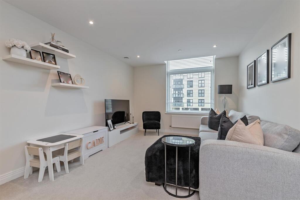 Additional image 4 of Bessemer Road, Welwyn Garden City