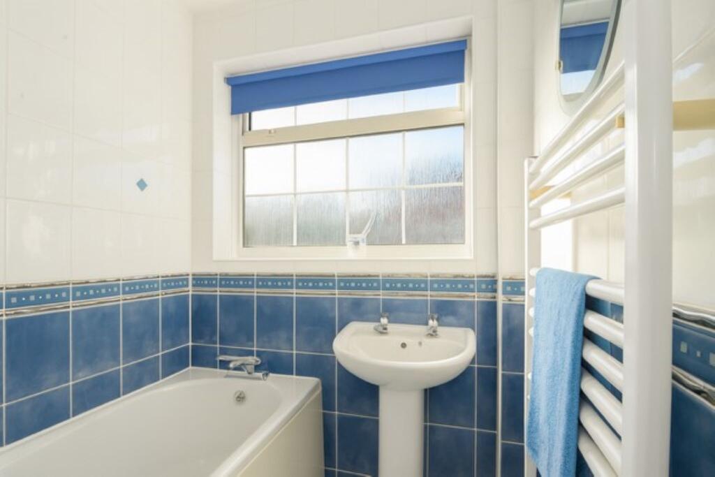 Additional image 13 of How Wood, Park Street, St. Albans