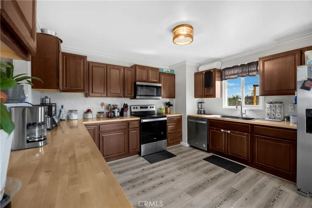 Additional image 6 of 7525 Sherman Hoyt Ave., , CA 92277