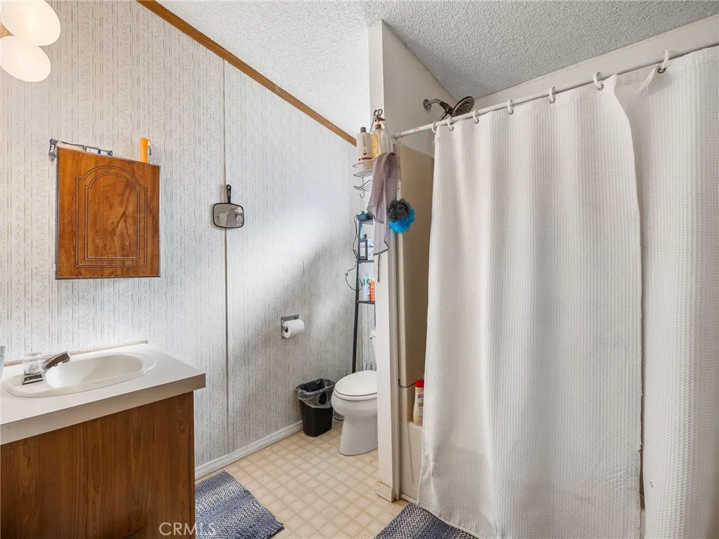 Additional image 36 of 39626 E End Road, Lucerne Valley, CA 92356