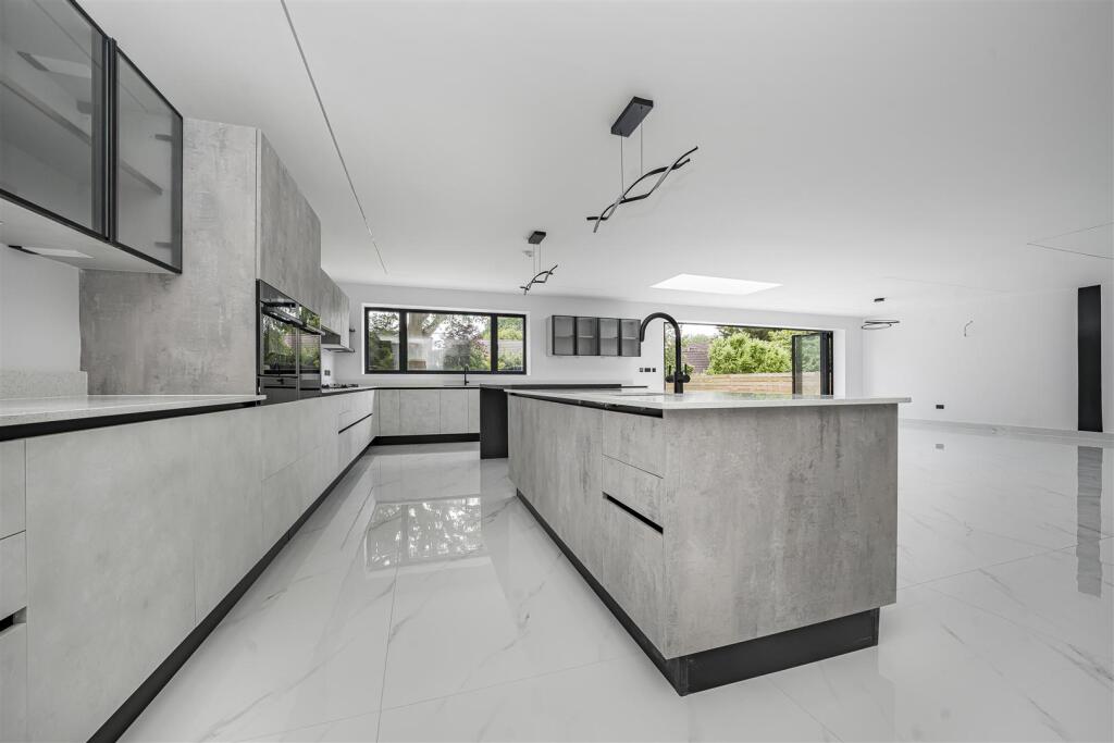 Additional image 6 of Mount Pleasant Lane, Bricket Wood