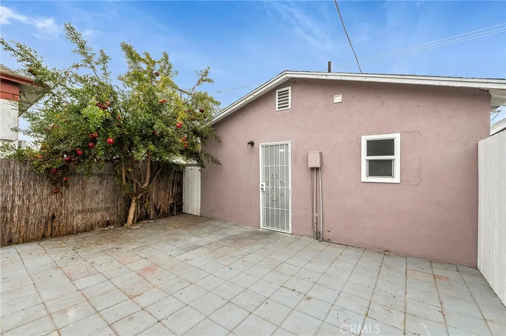 Additional image 32 of 8023 Hooper Ave, Los Angeles, CA 90001
