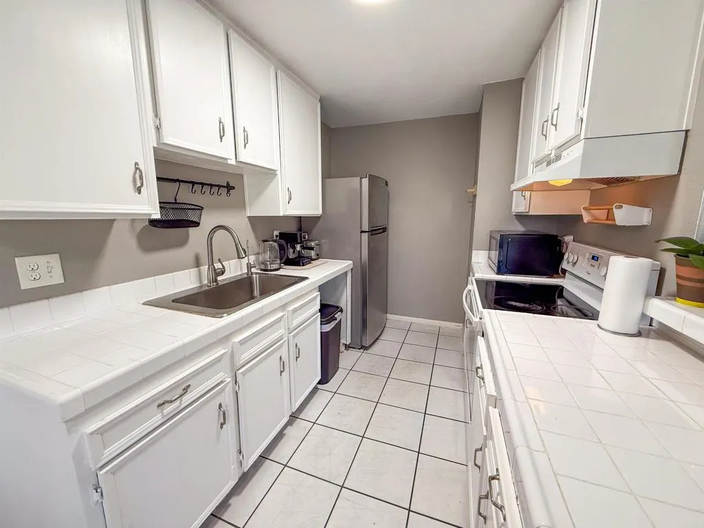 Additional image 18 of 1675 Pentecost Way Unit 3, San Diego, CA 92105