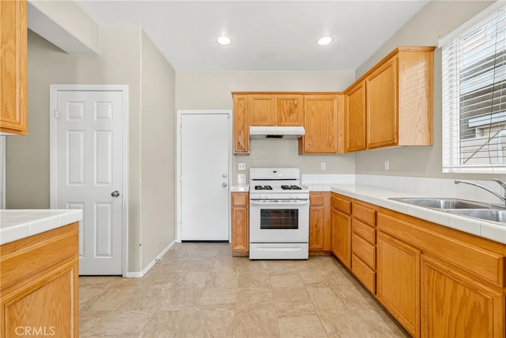 Additional image 81 of 3649 Freesia St, Perris, CA 92571