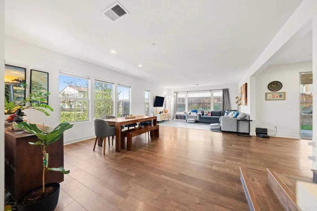 Additional image 7 of 1061 Calle Pilares, Chula Vista, CA 91913