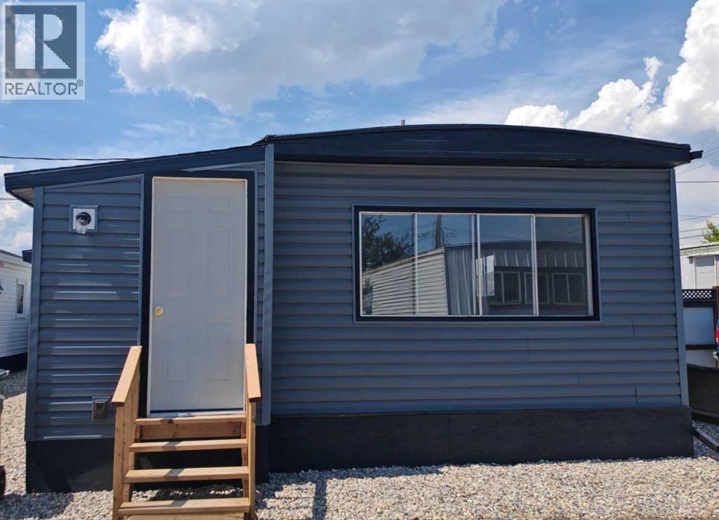 30, 2106 50 Street SE|Calgary, Alberta T2B1M7