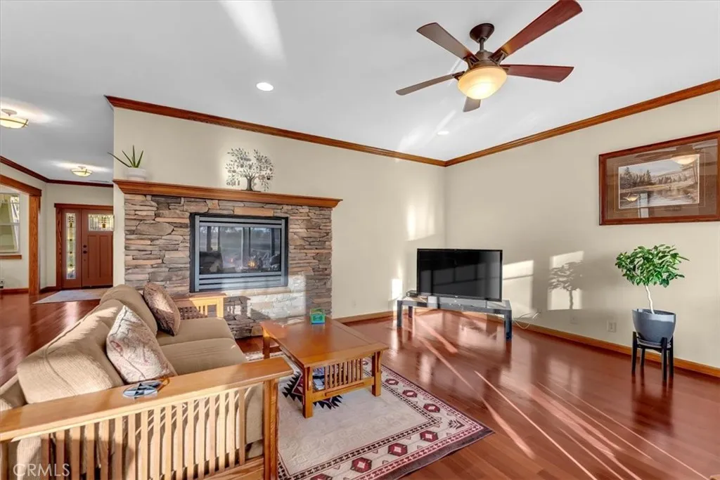 Additional image 9 of 14815 Molluc Dr, Red Bluff, CA 96080