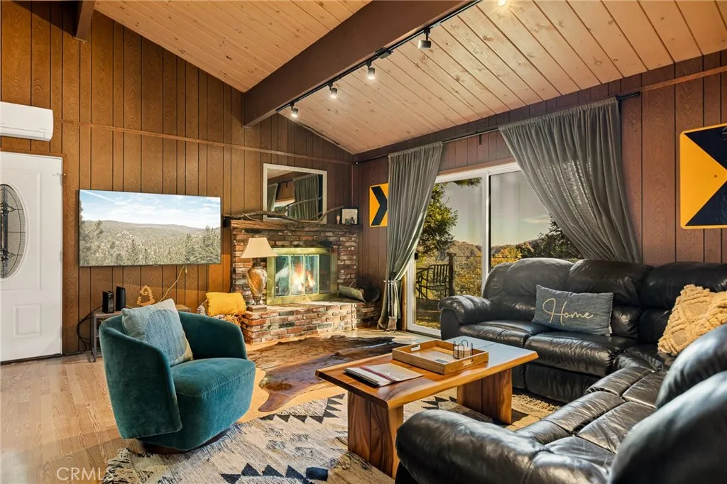 Additional image 3 of 999 Mercury Way, Crestline, CA 92325