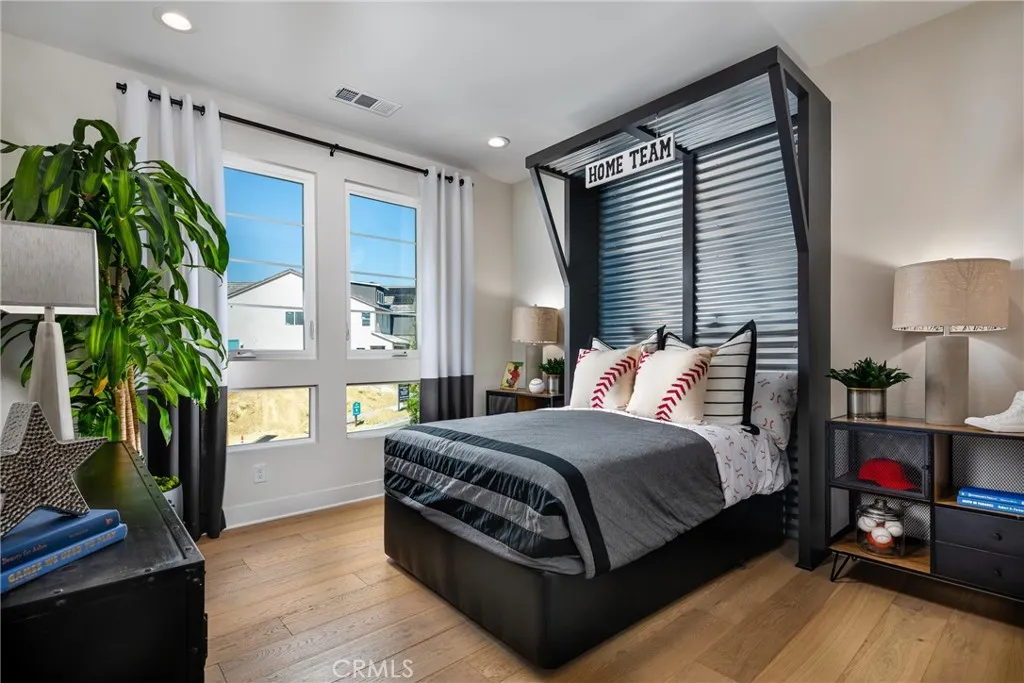 Additional image 15 of 27538 Juniper Lane, Valencia, CA 91381