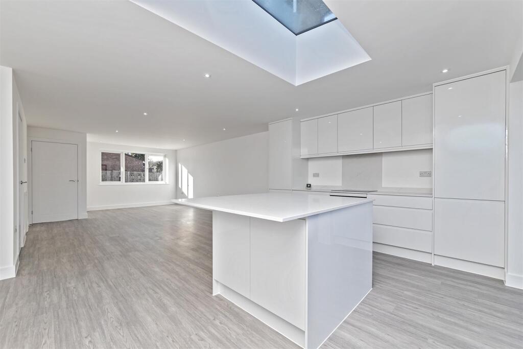 Additional image 28 of Chiltern Road, Marshalswick, St. Albans