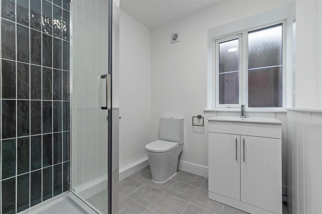 Additional image 28 of Warrengate Road, Brookmans Park